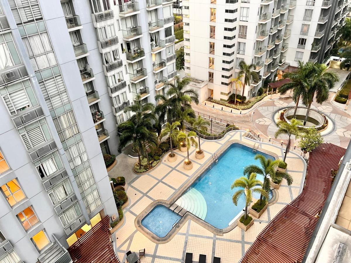 Kiel 5-Star Condo Hotel Across Naia Manila Airport Terminal 3 Pasay Bagian luar foto