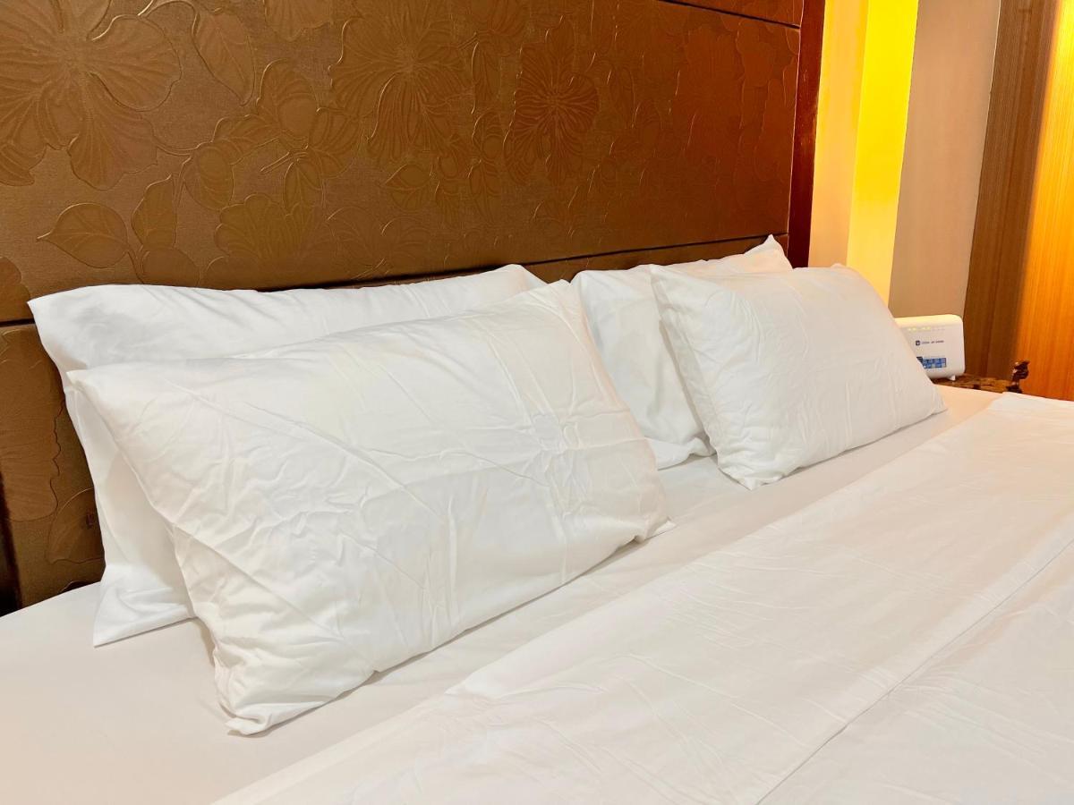 Kiel 5-Star Condo Hotel Across Naia Manila Airport Terminal 3 Pasay Bagian luar foto