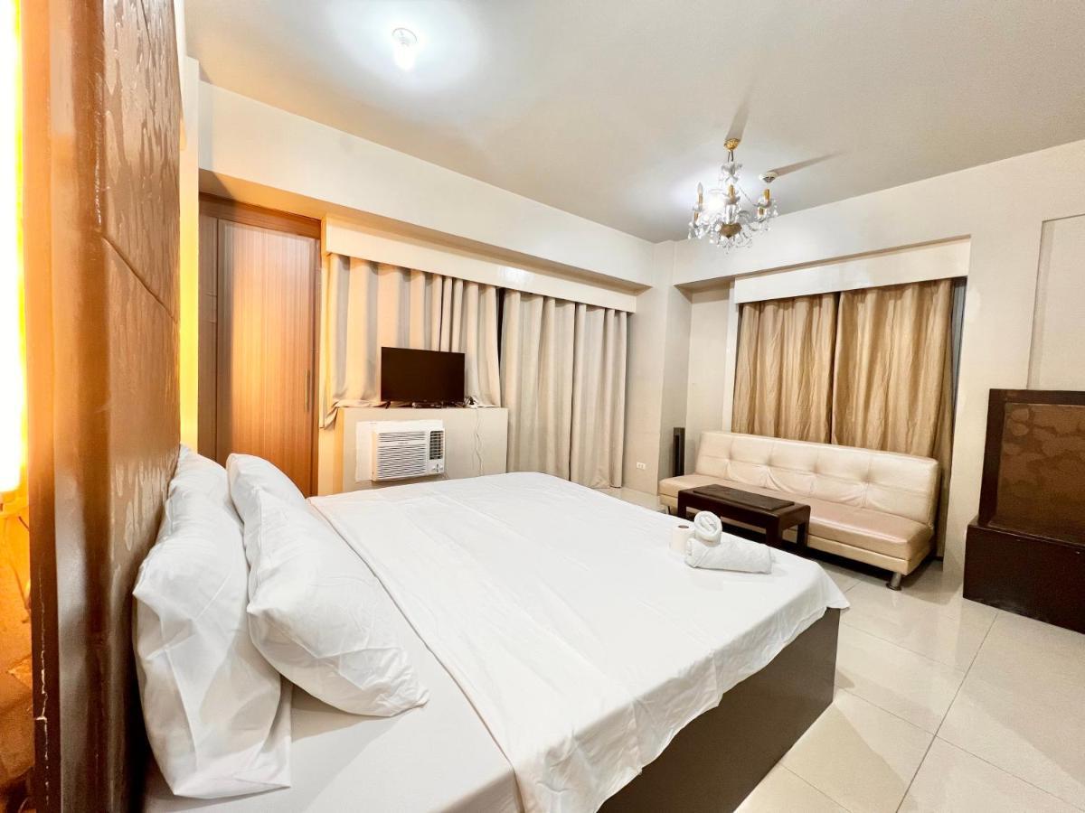 Kiel 5-Star Condo Hotel Across Naia Manila Airport Terminal 3 Pasay Bagian luar foto